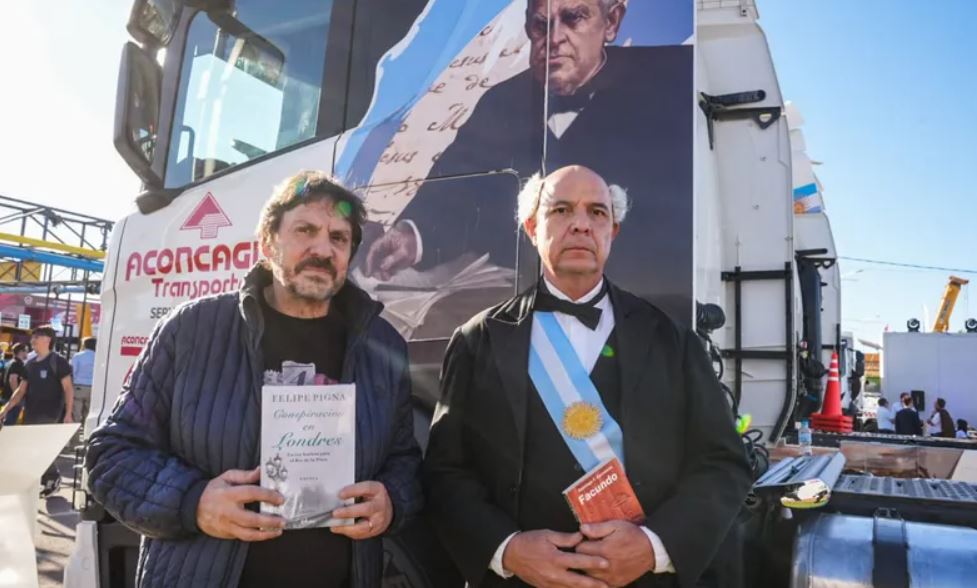 Felipe Pigna, presente en la Expo Minera
