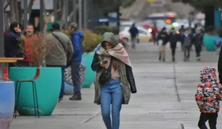 Anticipan la jornada más fría de la semana