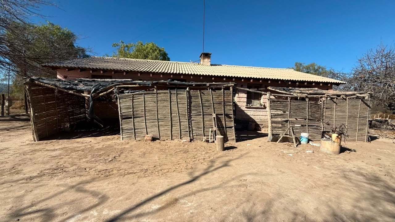 Caucete: delincuentes vaciaron una vivienda durante la noche