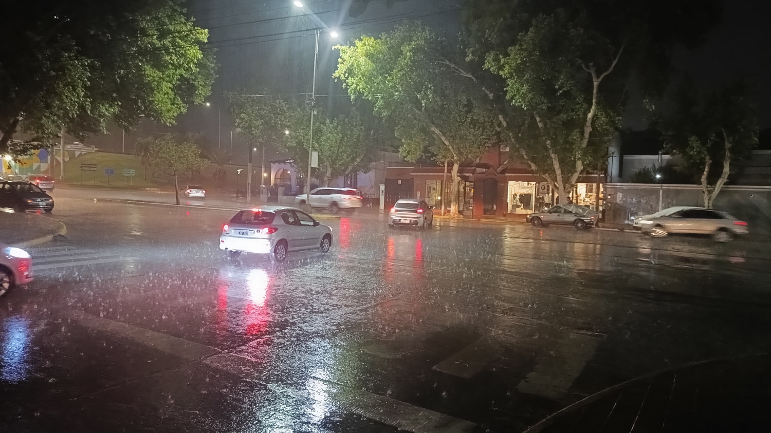 Alerta por tormentas para varios departamentos