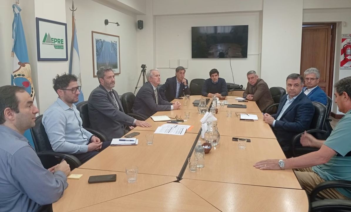 Ante el fenómeno El Niño, preparan el operativo de emergencia eléctrica